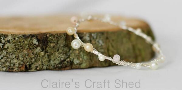 CraftShedHQ's tweet photo. New stock after the relaunch - pretty pearl bracelet #HandMadeHour http://t.co/DU1q4wVfsY