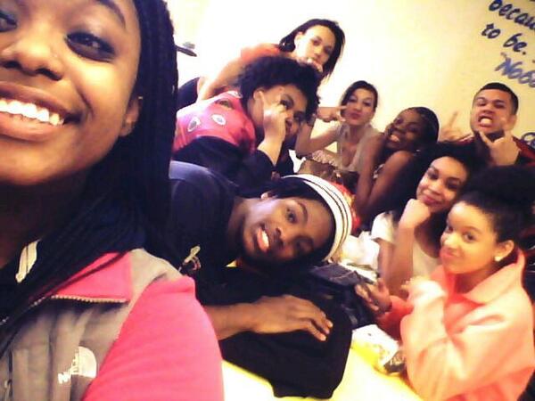 Jetlife_Jontaye's tweet photo. SQUAD @__heyhilary @hondurancurls @KaliyonBeast if I didnt tag you its cuz your twitter name is dumb af
#TeamThots http://t.co/tl0mB2fqtK