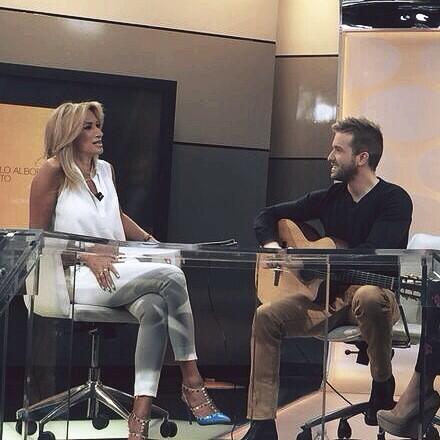 pabloalboran's tweet photo. @Adela_Micha realmente un honor y un placer.Gracias por el cariño, profesionalidad y la oportunidad. Un beso enorme http://t.co/Ccpa0o5TEC