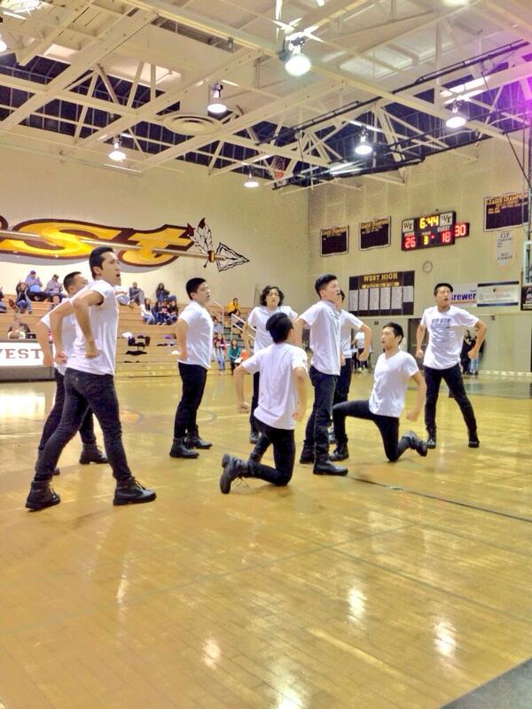 kendallTlee's tweet image. #MCforlife west high dance team 💦