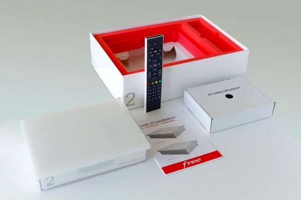 phonandroid's tweet image. #Free va proposer une offre promotionnelle pour sa #Freebox Crystal dès demain ! Intéressé ?  bit.ly/1lYYBpX