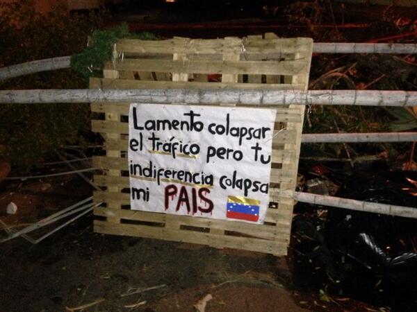 tuqueq's tweet photo. Jaja soe RT @trafficMcbo: via @juan68784889:  @Orlanditux  zona norte activada. Venezuela se respeta.. http://t.co/L0PkKq1kiw #Maracaibo