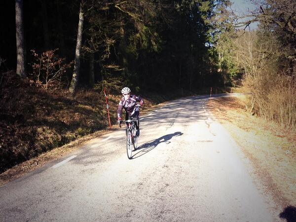 kotnus's tweet photo. Härligt cykelpass med @Filleeeee http://t.co/DKHXRyIkR3