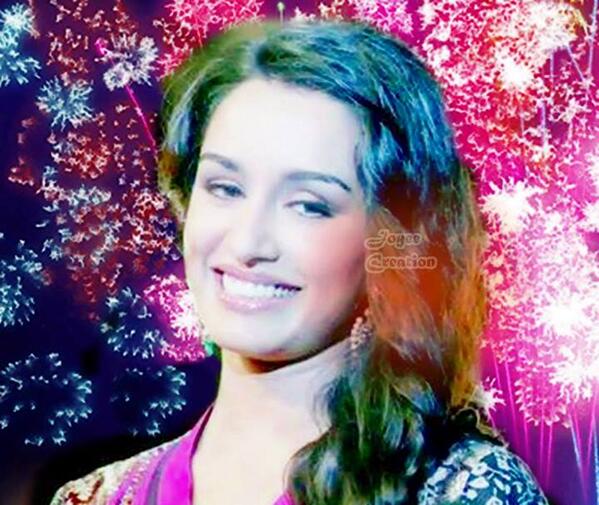 RoshniGupta90's tweet photo. @ShraddhaKapoor @shraddhakdaily @ShraddhaKF @TeamShraddhaK @ShraddhaKFrench @FansKapoor8 @ShraddhaKFC http://t.co/tjnkdX4KcG
