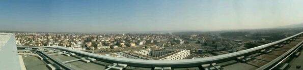 Qookie83's tweet photo. Aussicht vom 17. Stock!! http://t.co/fiOFKlG6Pz