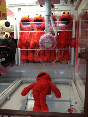 人気の面白ツイートbot Ar Twitter 後ろのエルモに対する公開処刑にしか見えない T Co 14by5onfft Twitter 人気の面白ツイートbot Ar Twitter 後ろのエルモに対する公開処刑にしか見えない T Co 14by5onfft Twitter