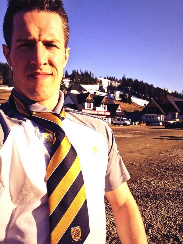 skiworldrecord's tweet image. Skied Poland today takes the total to 11! Slovakia tomorrow. Wore a @hullcityteam tie by @TieClubcouk #skiworldrecord