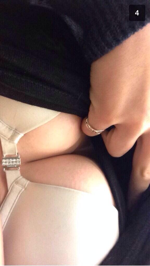CastleTad's tweet photo. More of this one  i am boy #horny #snapchat #snapme #boy #boys #girl #girls http://t.co/NdnPsUVwnP