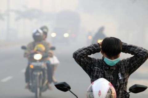 save_Riau's tweet photo. #HentikaanAsap #saveRiau #MelawanAsap #PrayForRiau http://t.co/mZEboBKrUb