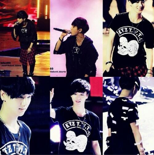 Sup3rJunior's tweet photo. 140313 Yesung Instagram Update: (I) miss (the) stage... http://t.co/SQYa97FW7T http://t.co/otEufymZ77