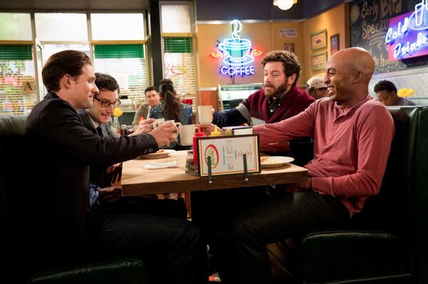 Cheers to an awesome season! Share your thoughts with @tbsveryfunny here: tvinnercircle.com/R.aspx?a=793  #MenatWork