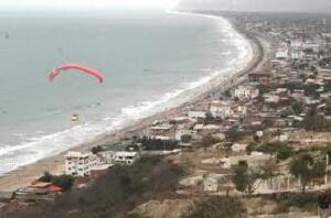 EcuadorMAE's tweet photo. #MAE rinde homenaje a Portoviejo con una caminata ecológica @MAEManabi @LorenaTapiaN http://t.co/VsWOziFs7Q http://t.co/pEsiccuWrE