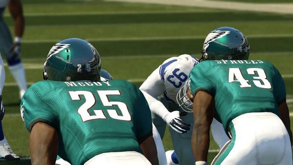 EAMaddenNFL's tweet image. Have fun game planning for this offense in Madden! @CutonDime25 + @DarrenSproles = dangerous Madden backfield.