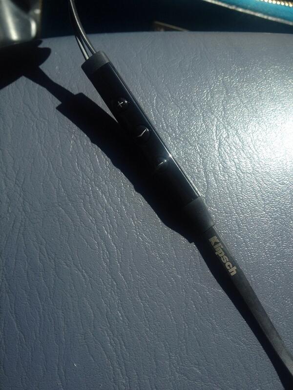 kimberleyw1's tweet photo. Great things come in small packages! Thanks @KlipschAudio for making music better. http://t.co/z1H8hmH6s9