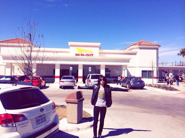 alexandroscrew's tweet photo. Man, I love America. ひろ http://t.co/NfKj4oidZm