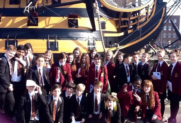 PhilipHowardCHS's tweet image. Year 8 at Portsmouth historic docks #deeplearningday