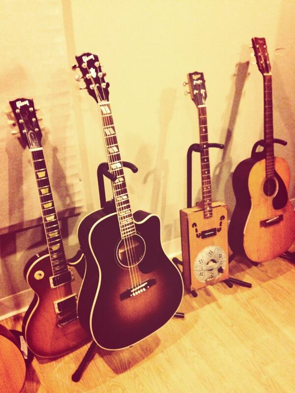 RedParadeMusic's tweet photo. Day 4 with @TheBradCarter  Today's quiver. http://t.co/2Mxe3TgquA