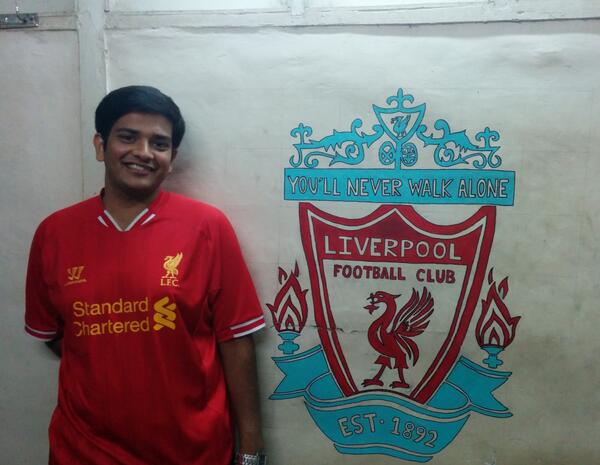 AdityaBhandari's tweet photo. Wall painting in hostel room! #IamLFC http://t.co/a7uwDd2mqQ
