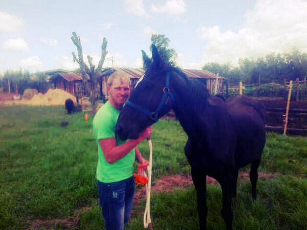 ShineBritsie's tweet photo. Because I love them :) <3 @van_deere http://t.co/wj8UavrwVZ