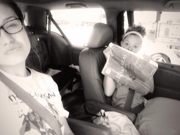 rhyse_j's tweet photo. On the road again 🚙 @LPair189 http://t.co/HSjArN5OQo