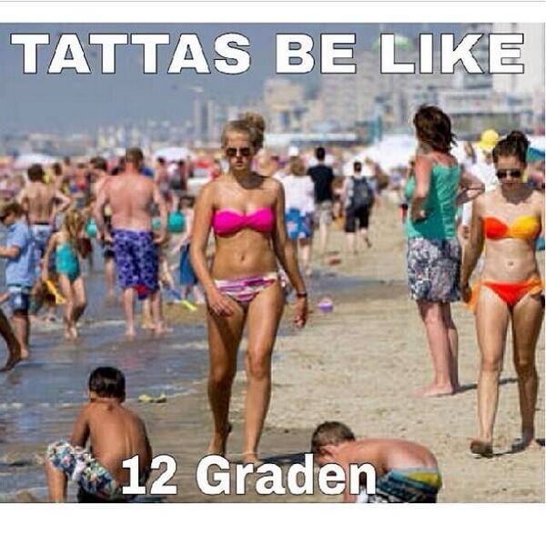 bbeauux's tweet photo. - @MKNPS 😂😂😂😂 @Yelinx http://t.co/GnCim6huWQ