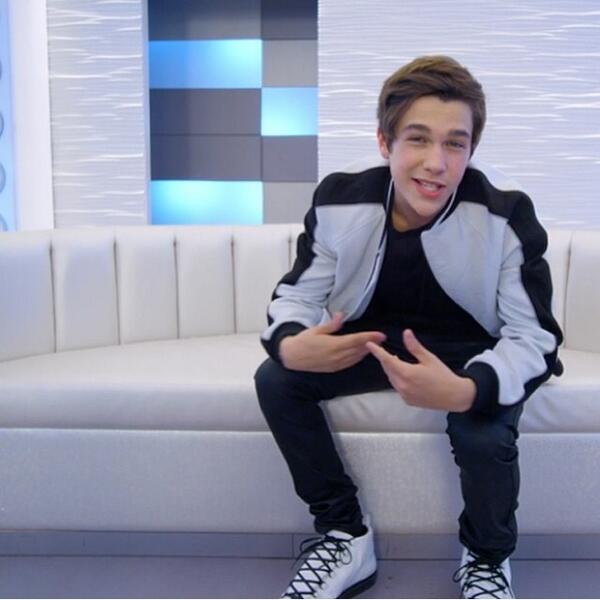 Austin (@austinfakerr) on Twitter photo 