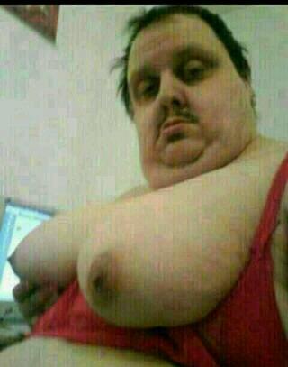 LeoPerroLoco's tweet photo. @Pablochape dise mi amigo que si te animas a un pinchito jajjajaja eres grande tio http://t.co/EYgROXI4ZF