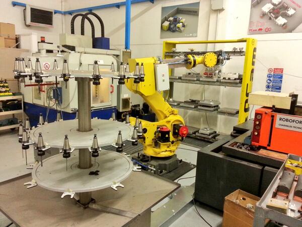 Flavio_imold's tweet image. #imold #workcell updated also got new look!