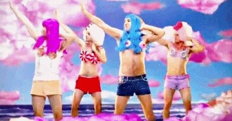 bandsnxvelli's tweet photo. OHH HECK YEAHH HOTTIES http://t.co/K3GZi6tO62