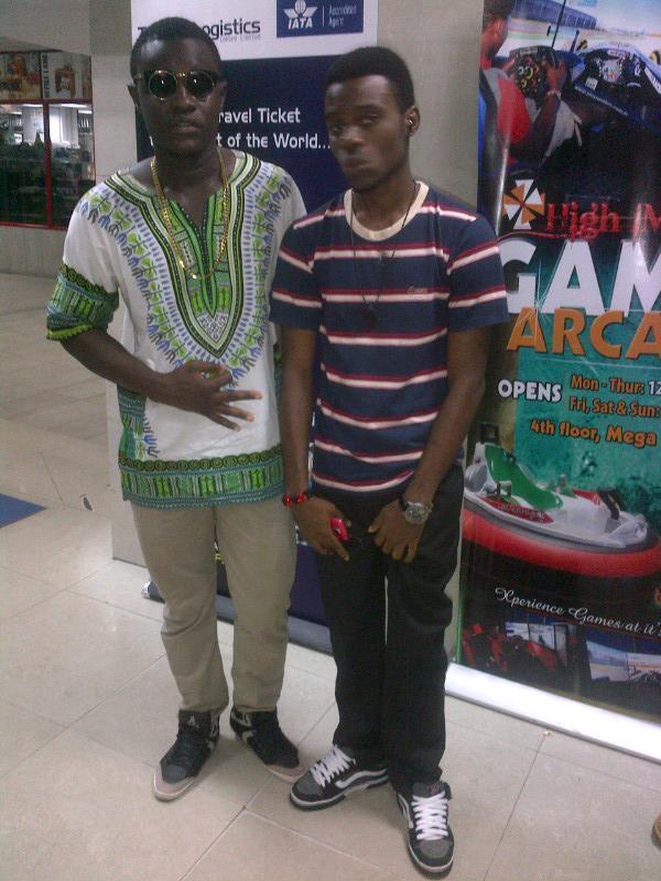 phreshponline's tweet image. We out here tonight! @fbi_baby #ThePlat4m Cc @10stringz