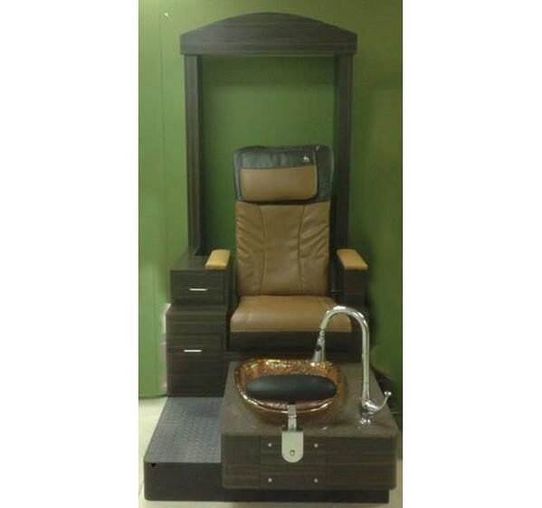 Spa_Mall's tweet photo. Custom Pedicure Chair Kingland 1 onsale for 2799.00 http://t.co/ZU1QkdKjSu