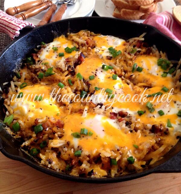 Country_Cook's tweet photo. It's not too early to have breakfast for dinner, right?? @simplypotatoes #5ingredientfix #nofilter http://t.co/z1JOeeZfmo