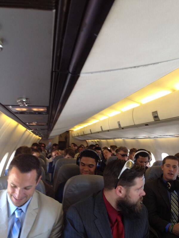 BMeyer16's tweet photo. The view from the best seats on a propeller to Greenville...all eyes on @JakeGautreau and I #backwardsflying http://t.co/AYuyoD1uHf