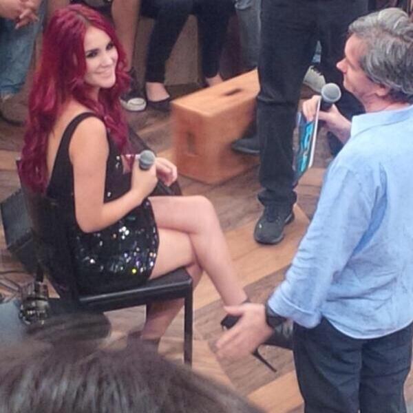 Dulce Maria. [10] - Page 40 BiokvxCCcAA6FUV