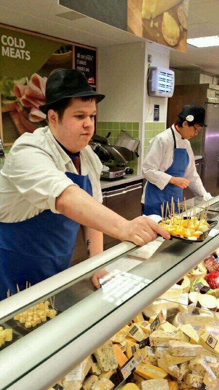 jayne_prior's tweet photo. Moving onto cheese during Farm to Fork visit... http://t.co/wfPJI27YuE