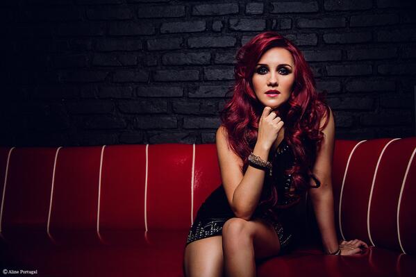 Dulce Maria. [10] - Page 40 BiosaHCCIAA827M