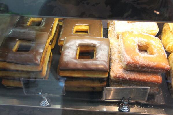onlyastoner's tweet photo. square donuts fuckin with my head http://t.co/rzUhKs9qCb