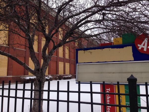 ActionNowChi's tweet image. This is what a closed school looks like... #CPSclosings #Edujustice #IceTheISAT #edchat #edpolicy #Chicago