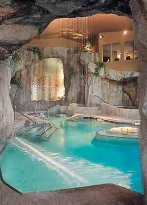 IfIWasRichh's tweet photo. Pool basement! http://t.co/2gRlMWBHow