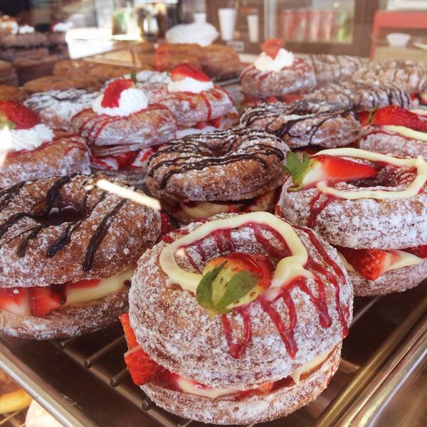 FriendlyDonuts's tweet photo. Too many choices ! we have 13+ flavors of our #dossants aka #cronuts ! Made Fresh Thru Out the day! http://t.co/VAsG0kSATj