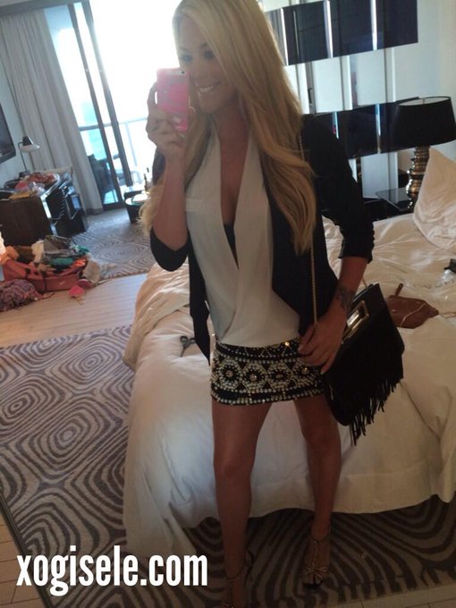 Off to dinner!! http://t.co/B6m1cdIaN5<a href="/tag/membersonly"class="tags"><span>#membersonly</span></a><a href="/tag/gmen"class="tags"><span>#gmen</span></a><a href="/tag/xogisele"class="tags"><span>#xogisele</span></a>