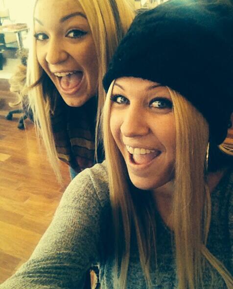 JuuuLiannne's tweet image. Blonde bombshellllssss @bianca_cipriano #lifeofahairdresser #whatcolornext