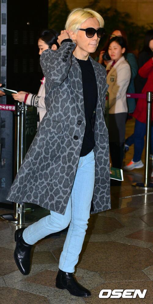 BiprSPECUAAJx27.jpg:large