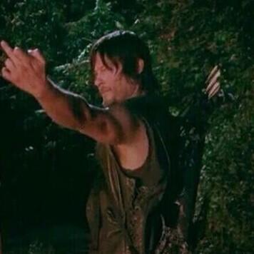crossbowdarylD's tweet photo. #offline #dixonout http://t.co/kuSyybPC7f
