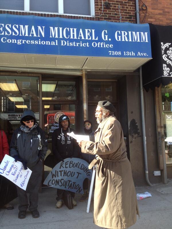 OFANYCclimateam's tweet photo. Flenoy speaks about the need to #ActOnClimate at Rep.Michael Grimm's office this afternoon. #OFAction http://t.co/snYbTKdvrC