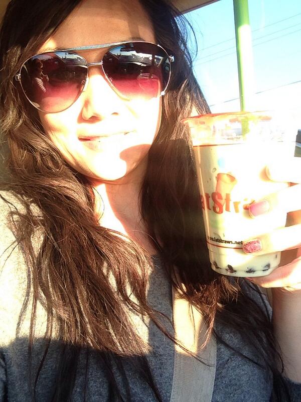 thaigrr13's tweet photo. Love @fatstraws boba!! Avocado with can sugar. Yummy! http://t.co/G4zn0y5A3y