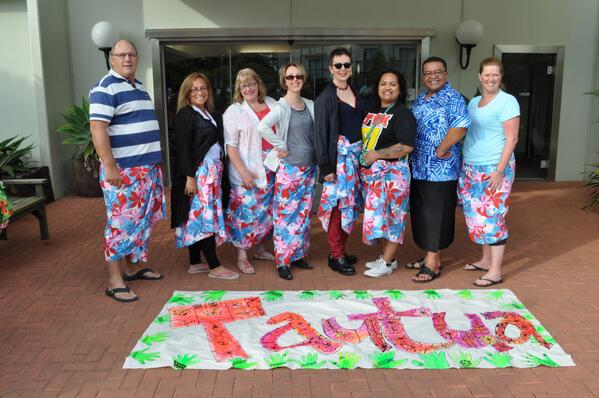 AionoManu's tweet photo. #corepolyfest Tautua with their ie lava lava @TogiLemanu @chrissiebutler @whakaue2 @glendaanz http://t.co/dxLFm8Q4RI