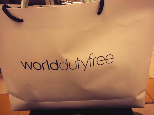 VictoriaS07's tweet image. Spent the next 4 months money..oops #anotherbag #designer #studentlife
