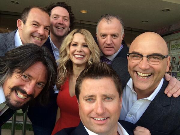 ideal_home_show's tweet image. “@GreggAWallace: The ambassadors @ideal_home_show http://t.co/WCUOK9VUoW” Check out our celeb ambassador selfie! RT #ihs #selfie