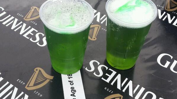 StPatricksDaySA's tweet photo. Green beer has started flowing at the @StPatricksDaySA Festival http://t.co/RcZZCl1YUq
